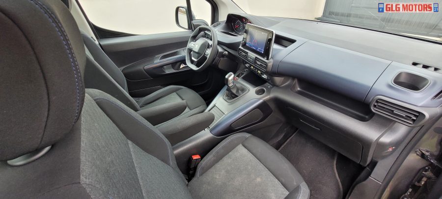 <span style= "color: red">VENDU</span>  PEUGEOT Rifter 1.5l BlueHDI 16V 100 ch S&S Standard Allure – Image 21