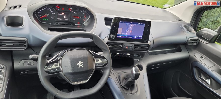 <span style= "color: red">VENDU</span>  PEUGEOT Rifter 1.5l BlueHDI 16V 100 ch S&S Standard Allure – Image 27