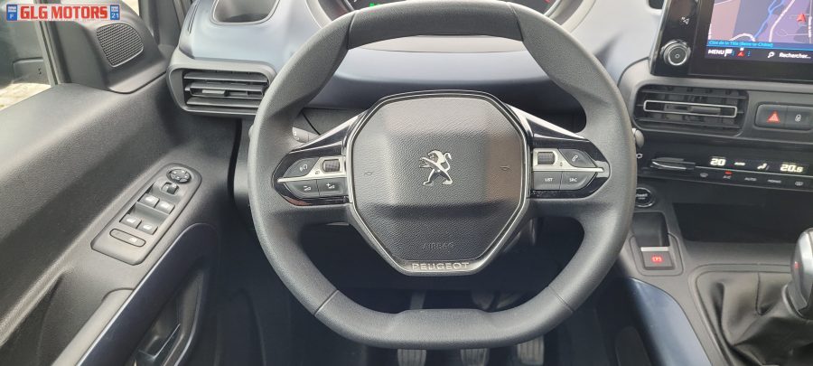 <span style= "color: red">VENDU</span>  PEUGEOT Rifter 1.5l BlueHDI 16V 100 ch S&S Standard Allure – Image 30