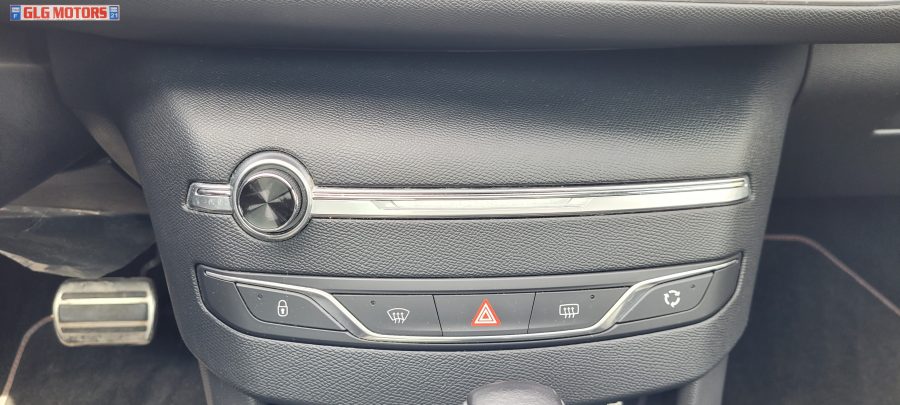 <span style= "color: red">!!! RÉSERVÉ !!! En attente de livraison</span>  PEUGEOT 308 II 2l BlueHDi 180 GT EAT6 S&S – Image 32