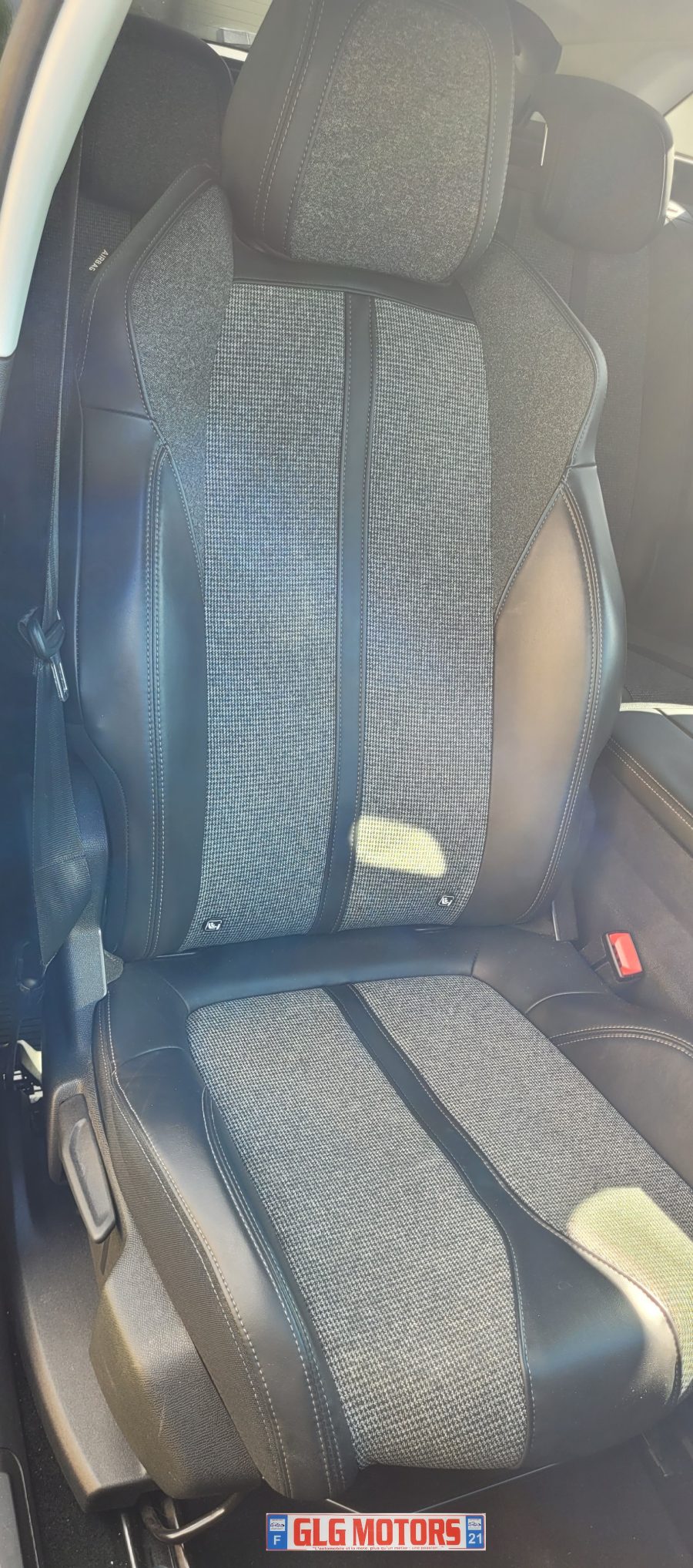 PEUGEOT 3008 II 1.5l Blue HDI 130 S&S Active Business BVM6 – Image 35