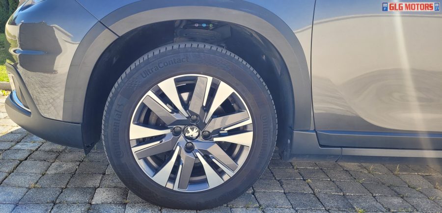 <span style= "color: red">VENDU</span>  PEUGEOT 2008 Phase 2 1.2l THP 110 Puretech 12V FAP Allure S&S EAT6 – Image 17