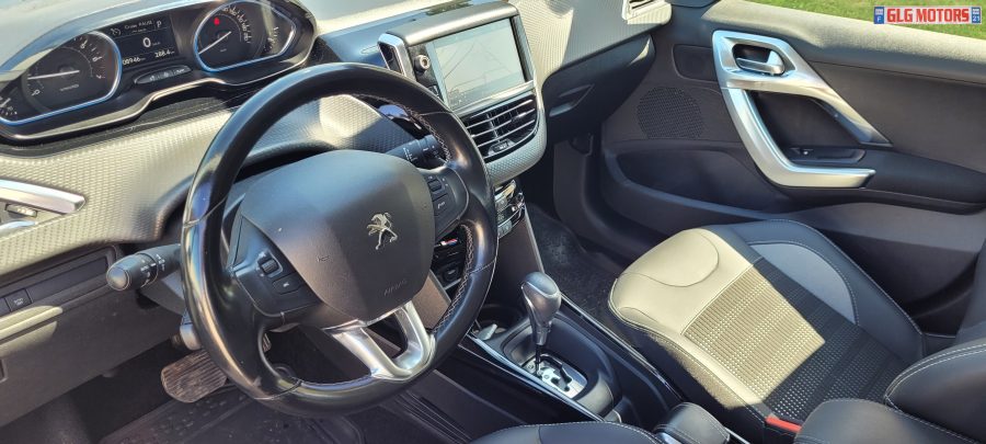 <span style= "color: red">VENDU</span>  PEUGEOT 2008 Phase 2 1.2l THP 110 Puretech 12V FAP Allure S&S EAT6 – Image 19