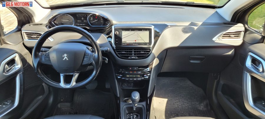 <span style= "color: red">VENDU</span>  PEUGEOT 2008 Phase 2 1.2l THP 110 Puretech 12V FAP Allure S&S EAT6 – Image 23
