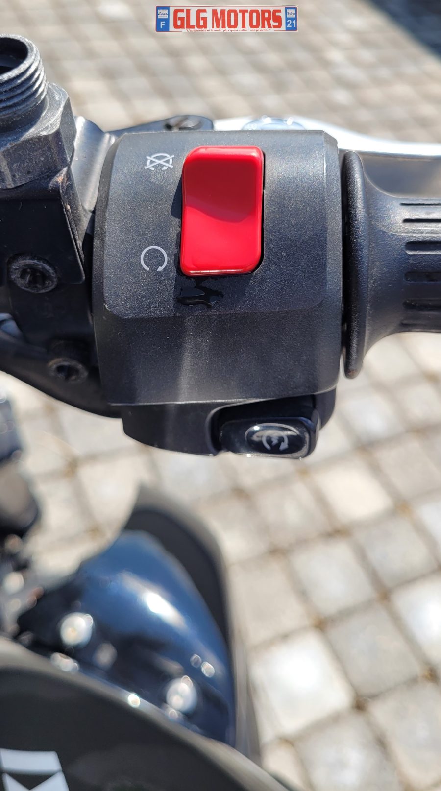 <span style= "color: red">VENDU</span>  VENDU  KAWASAKI Z 750 – Image 29