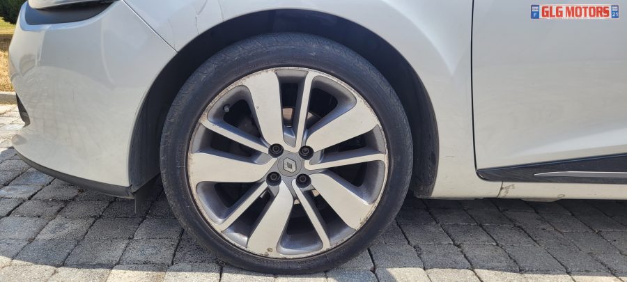<span style= "color: red">VENDU</span>  RENAULT Clio IV Estate 1.5 dCi 90 FAP Eco2 Série Spéciale Graphite EDC6 – Image 13