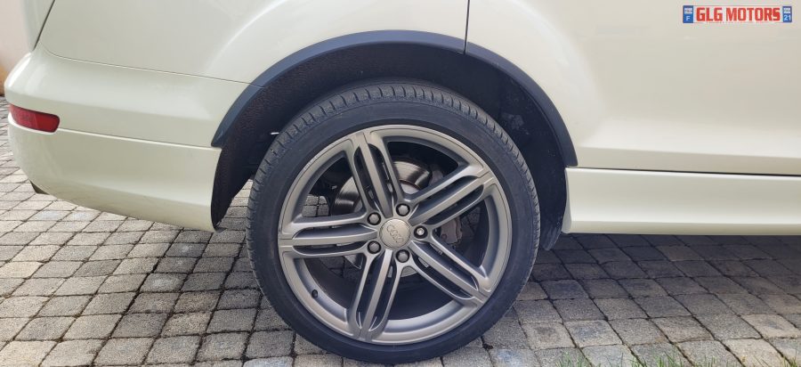 AUDI Q7 Phase 2 3l TDI 245 V6 24V DPF Quattro Tiptronic 8 S-Line – Image 15