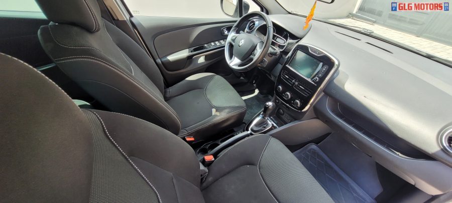 <span style= "color: red">VENDU</span>  RENAULT Clio IV Estate 1.5 dCi 90 FAP Eco2 Série Spéciale Graphite EDC6 – Image 19
