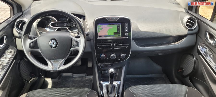 <span style= "color: red">VENDU</span>  RENAULT Clio IV Estate 1.5 dCi 90 FAP Eco2 Série Spéciale Graphite EDC6 – Image 22