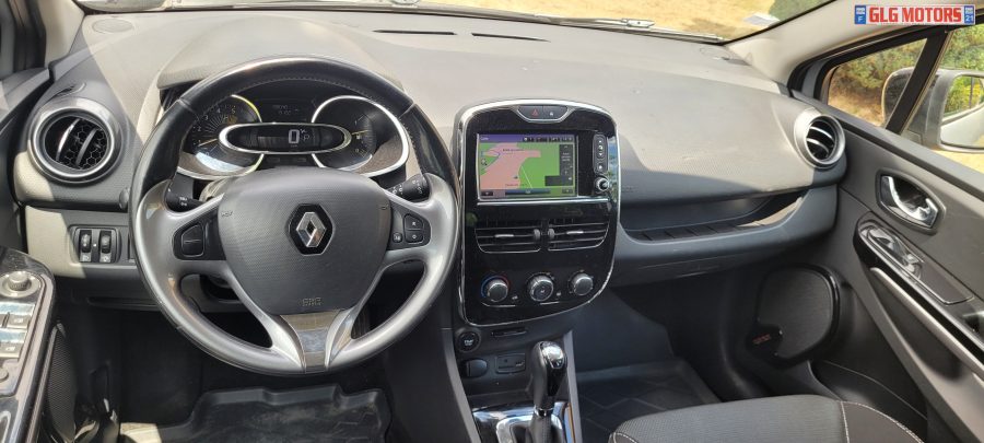 <span style= "color: red">VENDU</span>  RENAULT Clio IV Estate 1.5 dCi 90 FAP Eco2 Série Spéciale Graphite EDC6 – Image 23