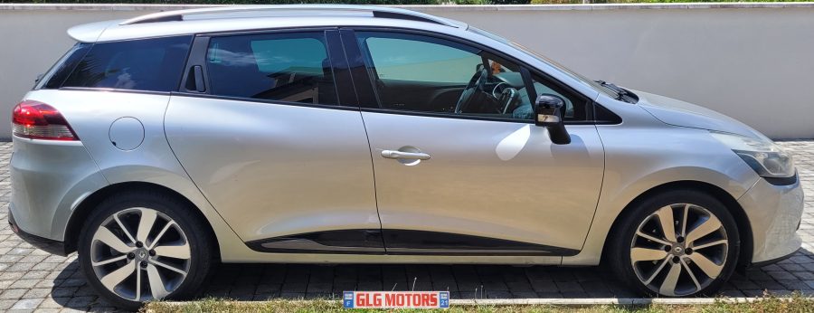 <span style= "color: red">VENDU</span>  RENAULT Clio IV Estate 1.5 dCi 90 FAP Eco2 Série Spéciale Graphite EDC6 – Image 8