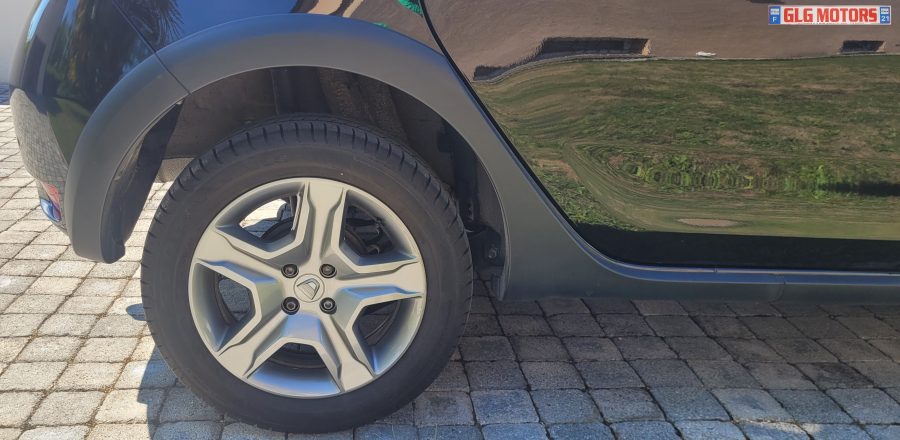 DACIA Sandero II Phase 2 Stepway 0.9 TCe 90 12V S&S – Image 16