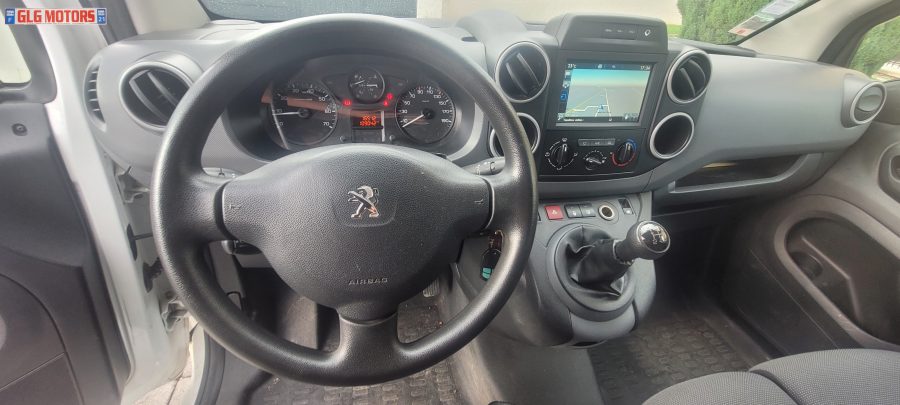 PEUGEOT Partner Fourgon Phase 2 L1 1.6l Blue HDi 100 Premium Pack – Image 22