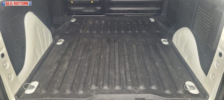 PEUGEOT Partner Fourgon Phase 2 L1 1.6l Blue HDi 100 Premium Pack – Image 34