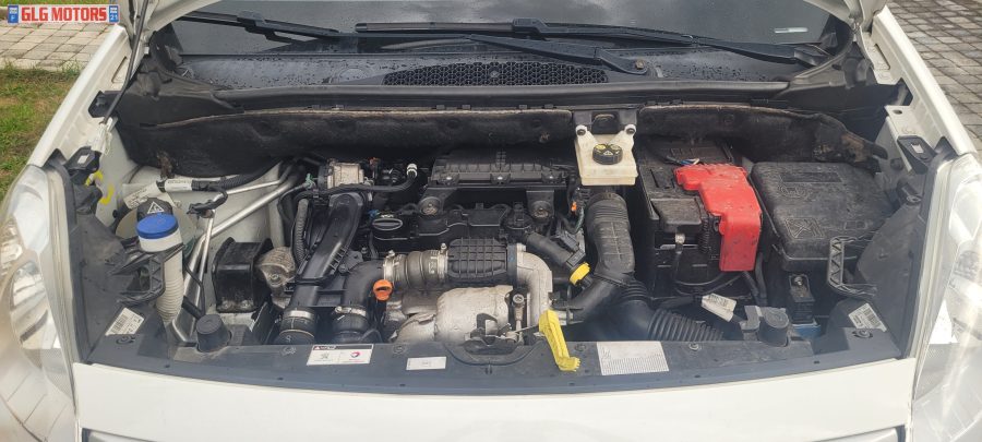 PEUGEOT Partner Fourgon Phase 2 L1 1.6l Blue HDi 100 Premium Pack – Image 39