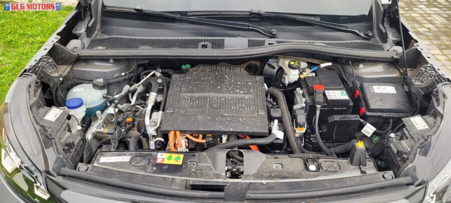 PEUGEOT 2008 II Phase 2 e-2008 100kW 136 cv Active – Image 41