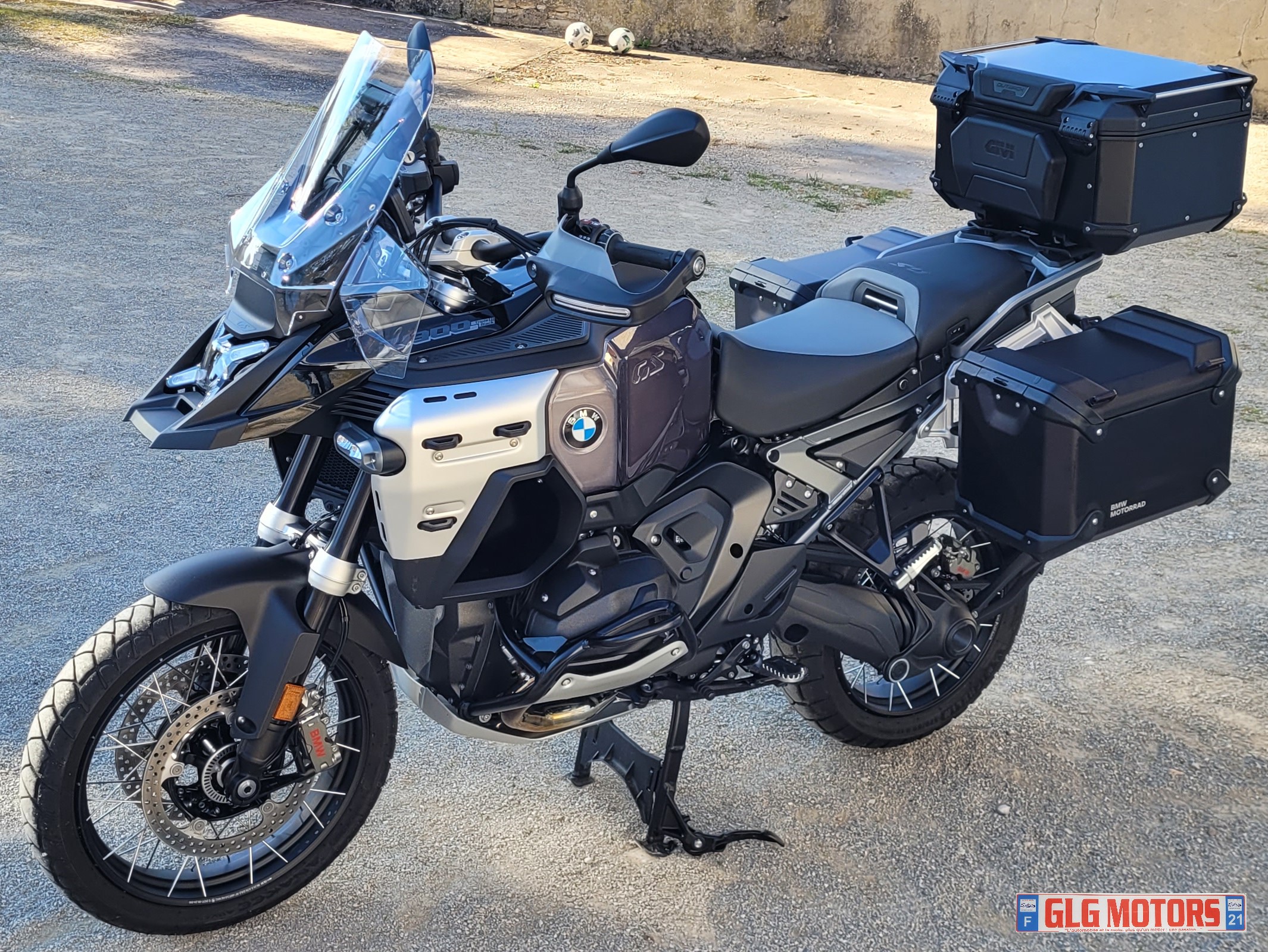 BMW R 1300 GS Adventure Triple Black
