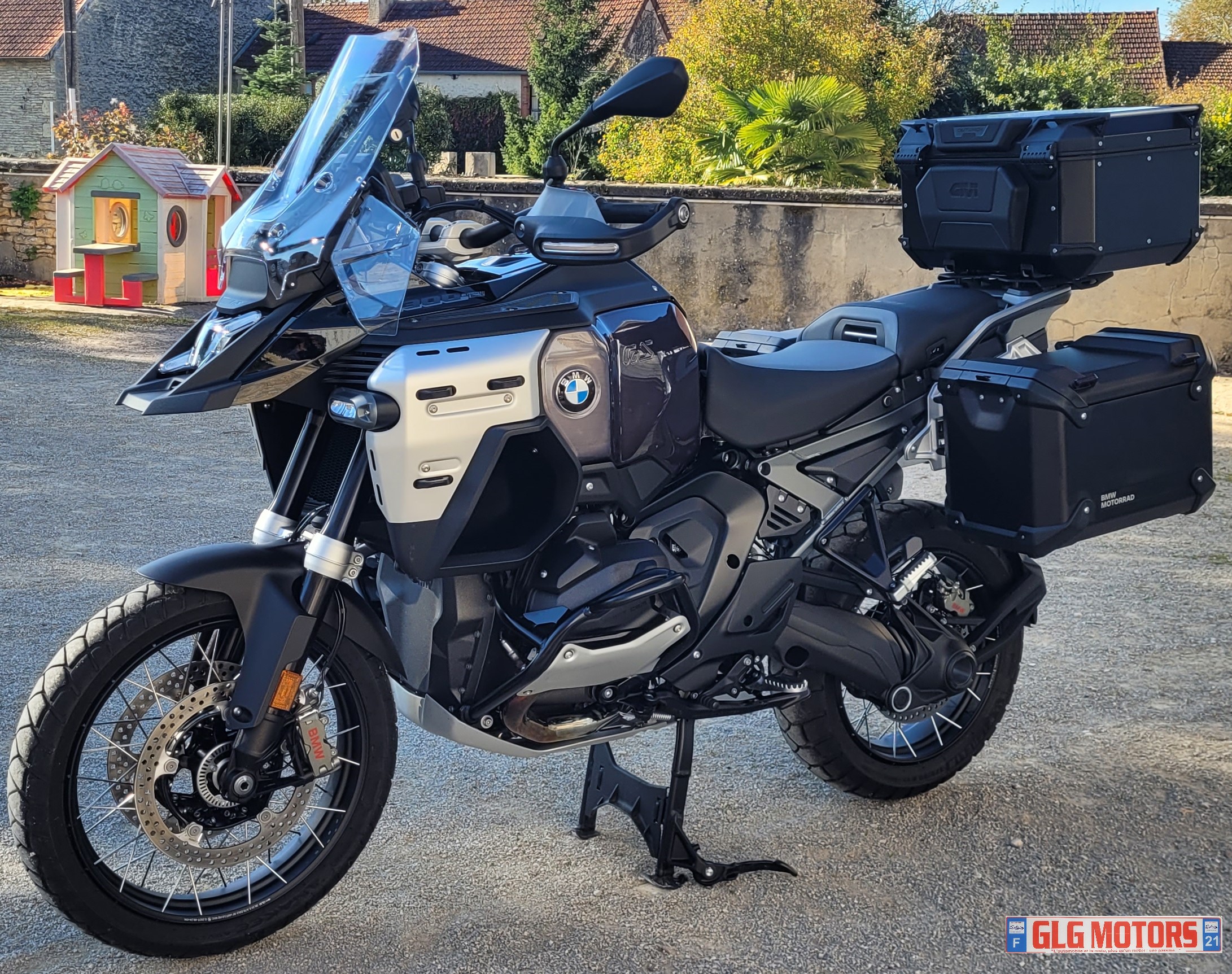 BMW R 1300 GS Adventure Triple Black – Image 3