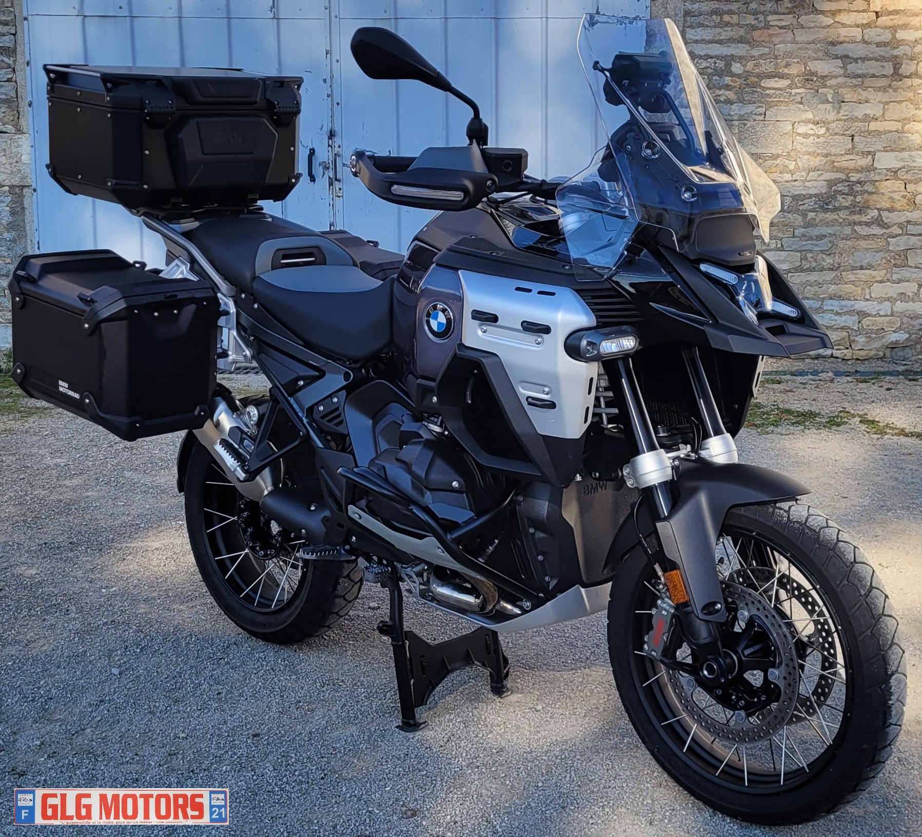 BMW R 1300 GS Adventure Triple Black – Image 8