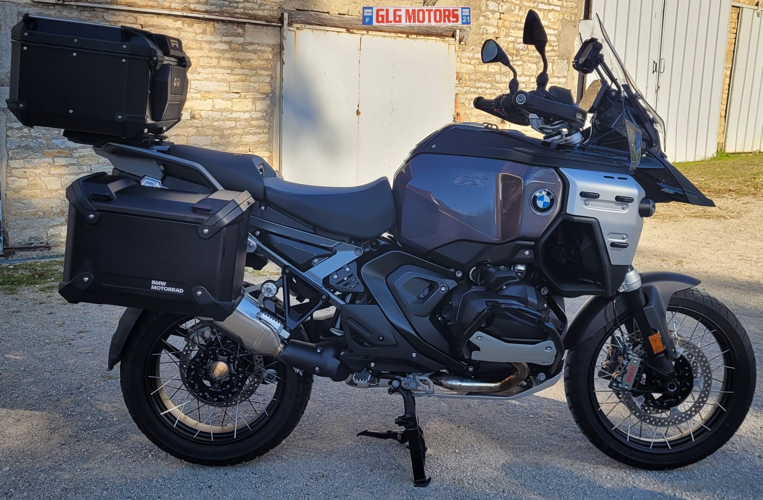 BMW R 1300 GS Adventure Triple Black – Image 9