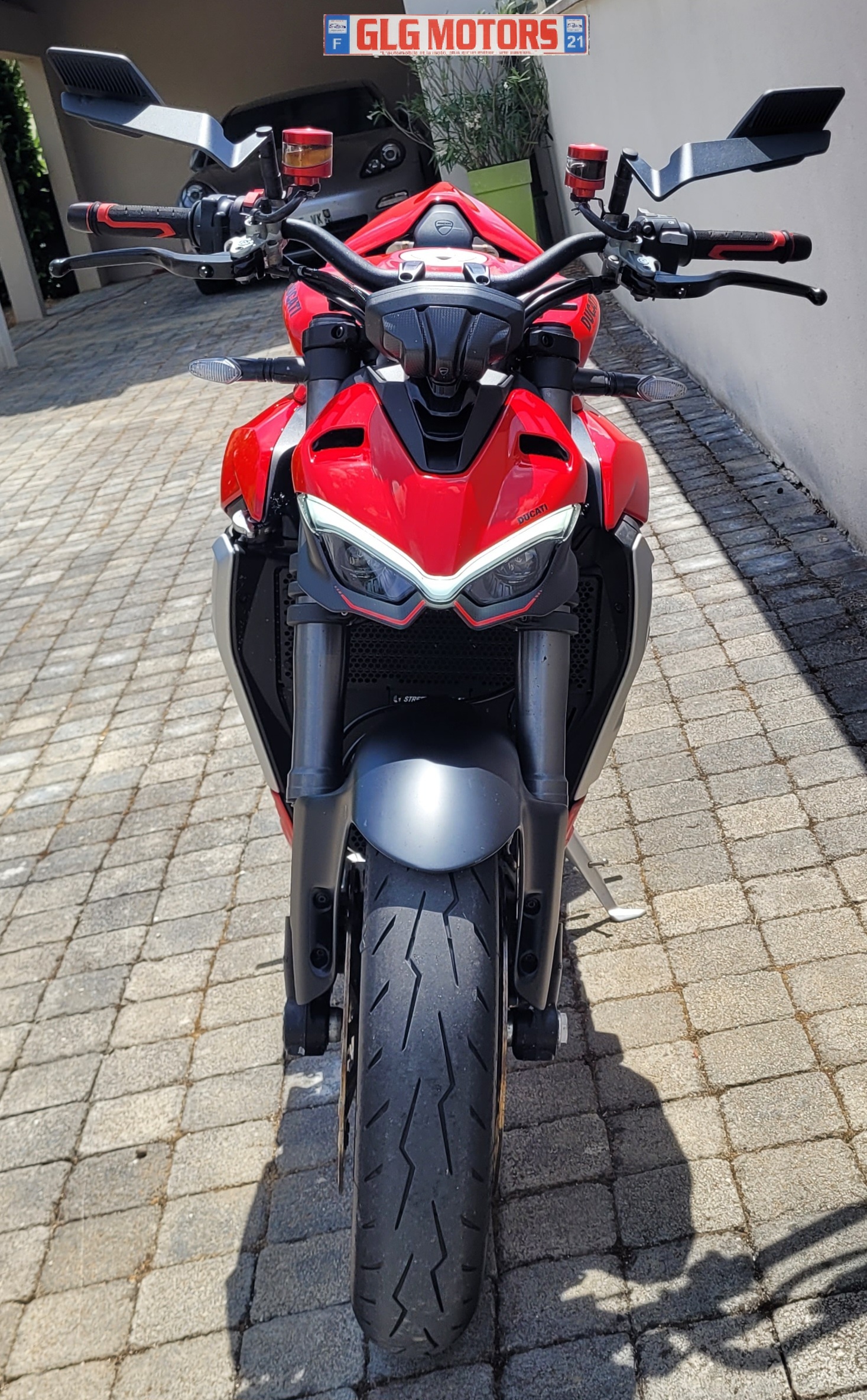 DUCATI Streetfighter 955 V2 – Image 13
