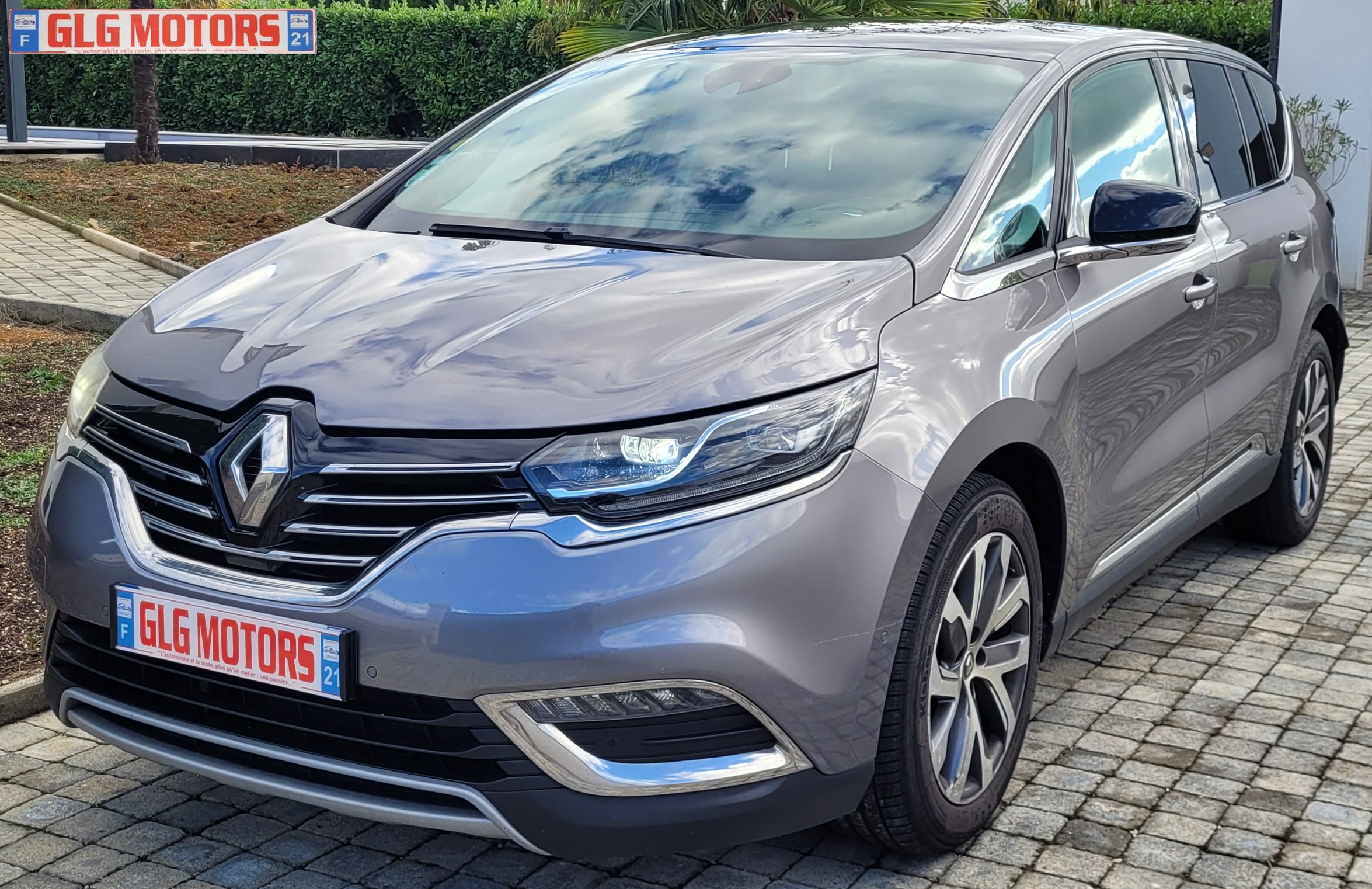 RENAULT Espace V 1.6 Energy dCi 160 16V Intens EDC6 – Image 4